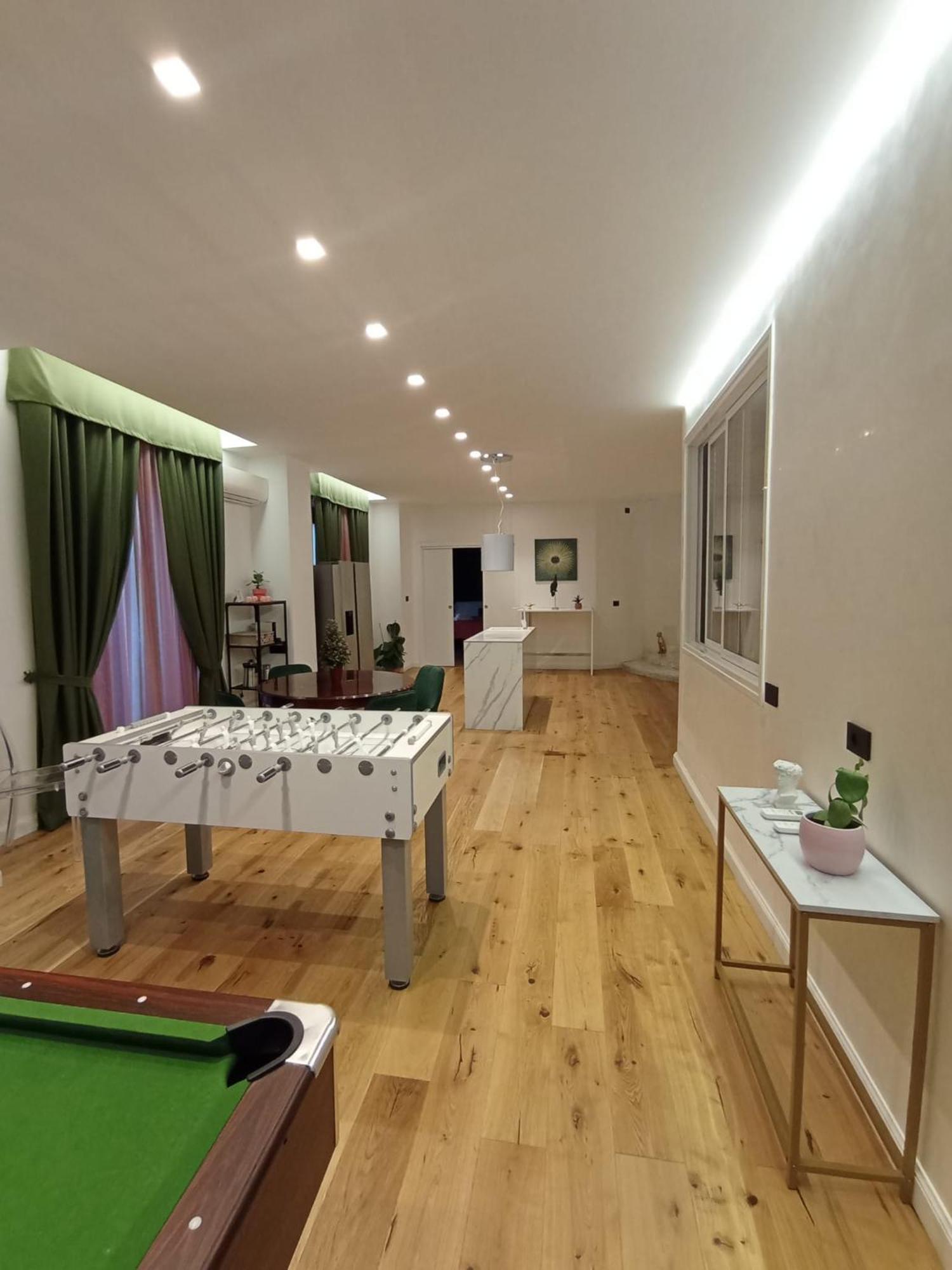 President Plaza Vip Suite Spa By Babylon Stay Neapel Exteriör bild