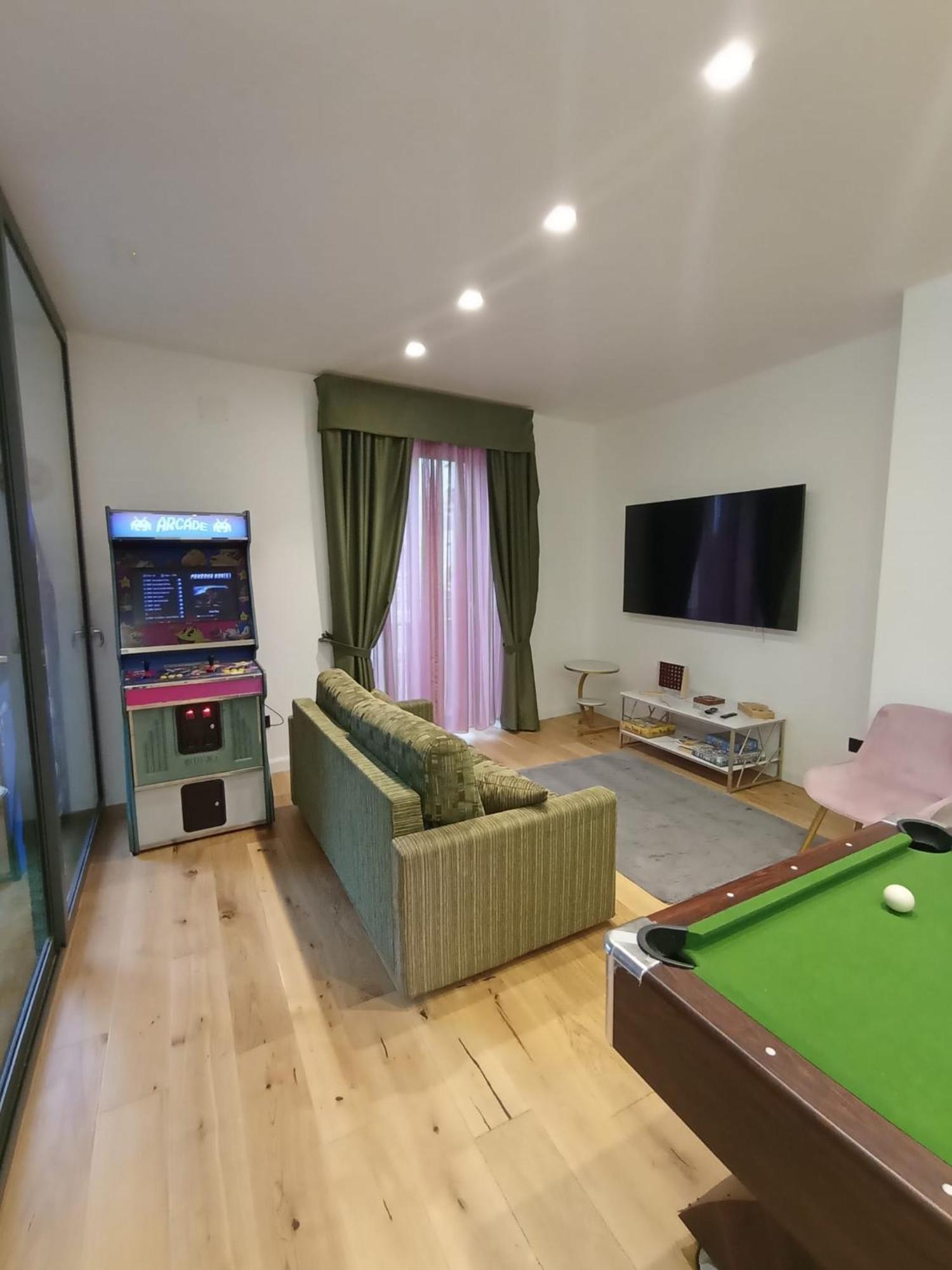 President Plaza Vip Suite Spa By Babylon Stay Neapel Exteriör bild