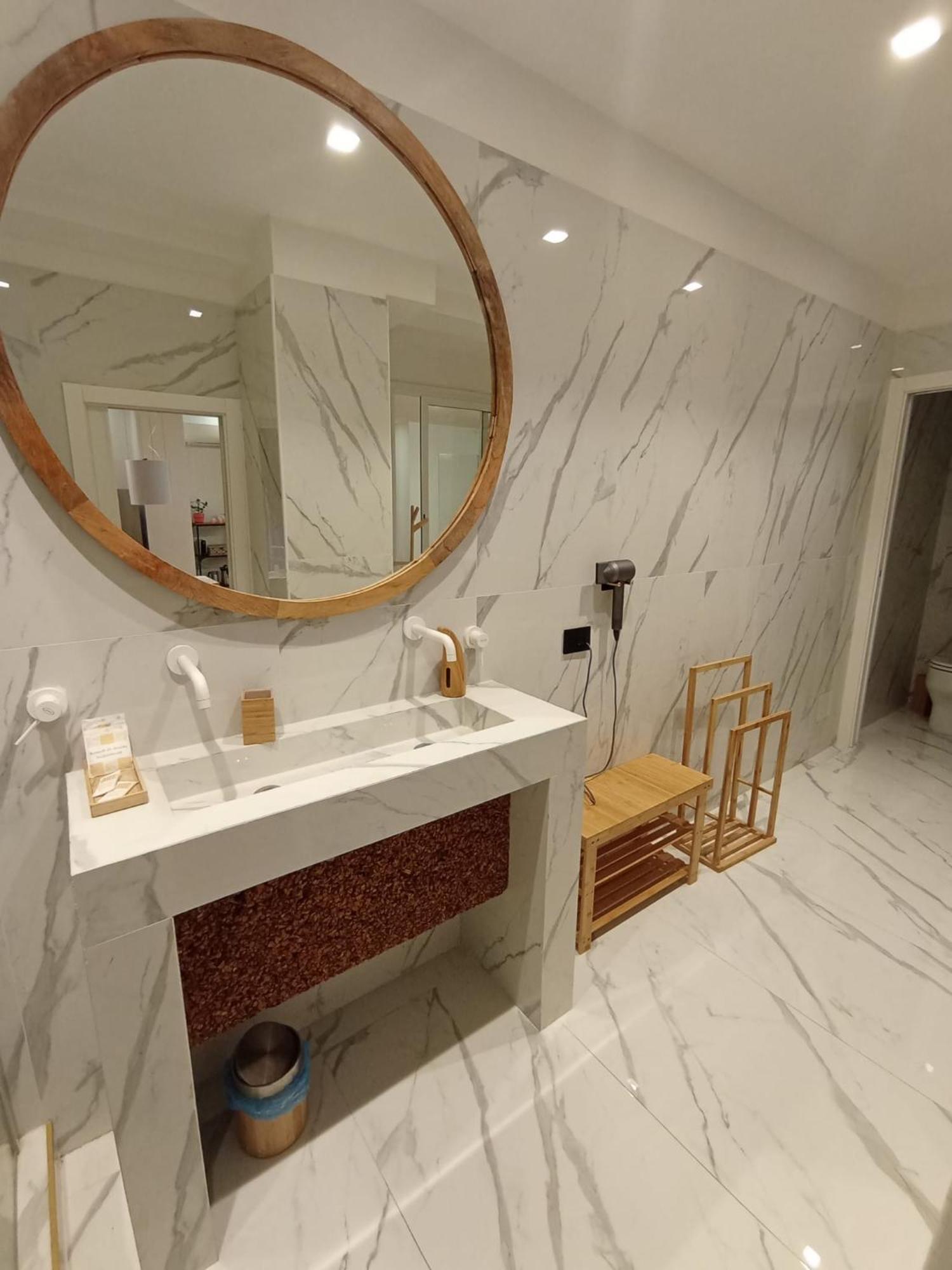 President Plaza Vip Suite Spa By Babylon Stay Neapel Exteriör bild